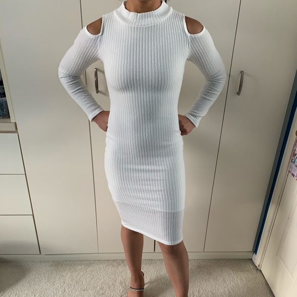 long sleeve knit midi dress
